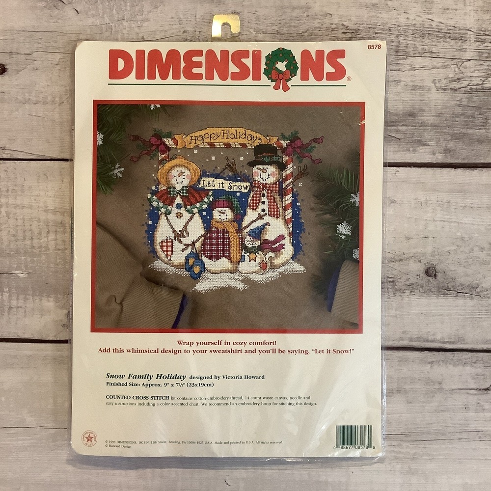 Dimensions Snow Family Holiday Counted Cross Stitch Kit #8578 Vintage 1998 NEW